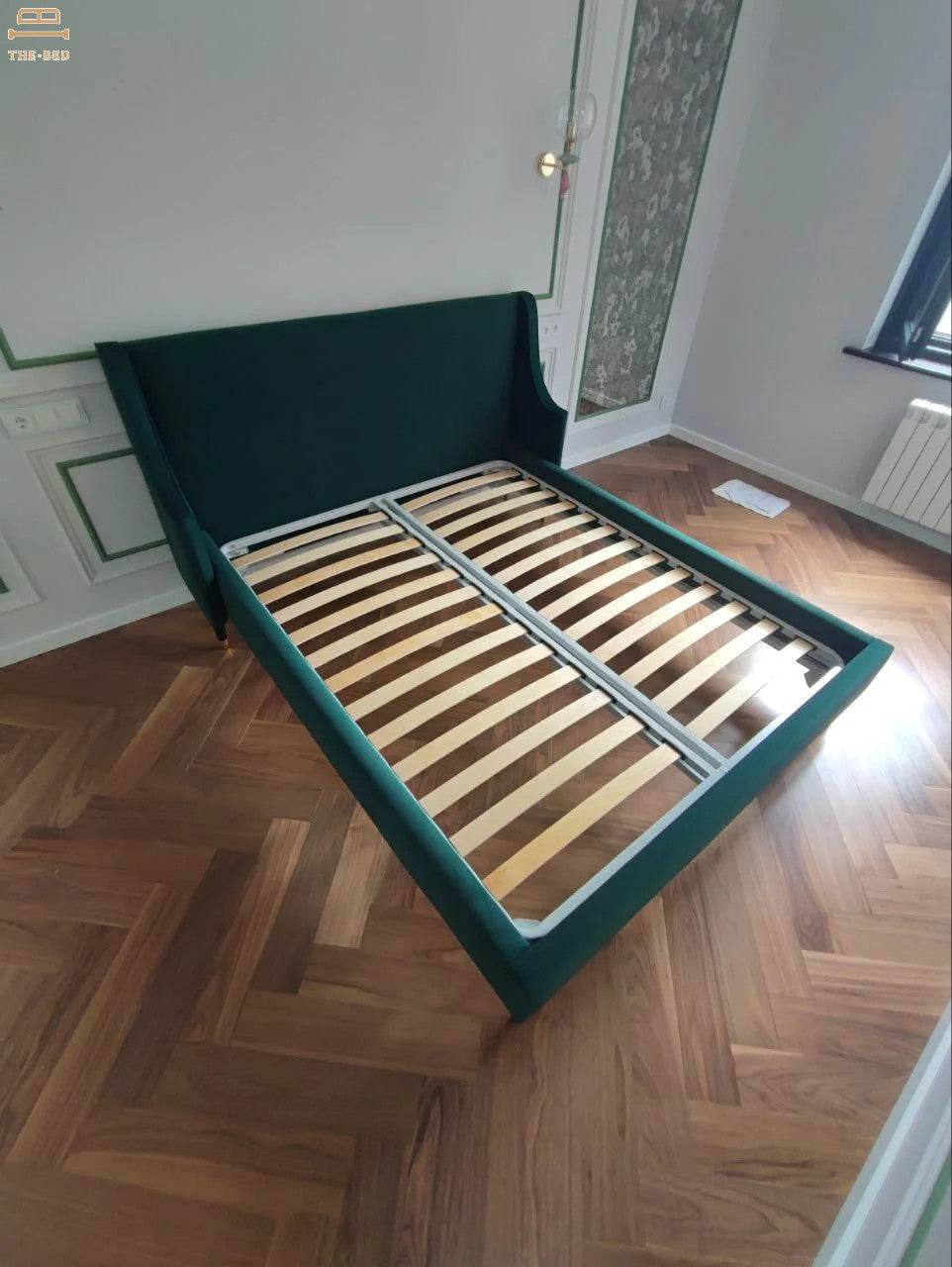 Laura double bed