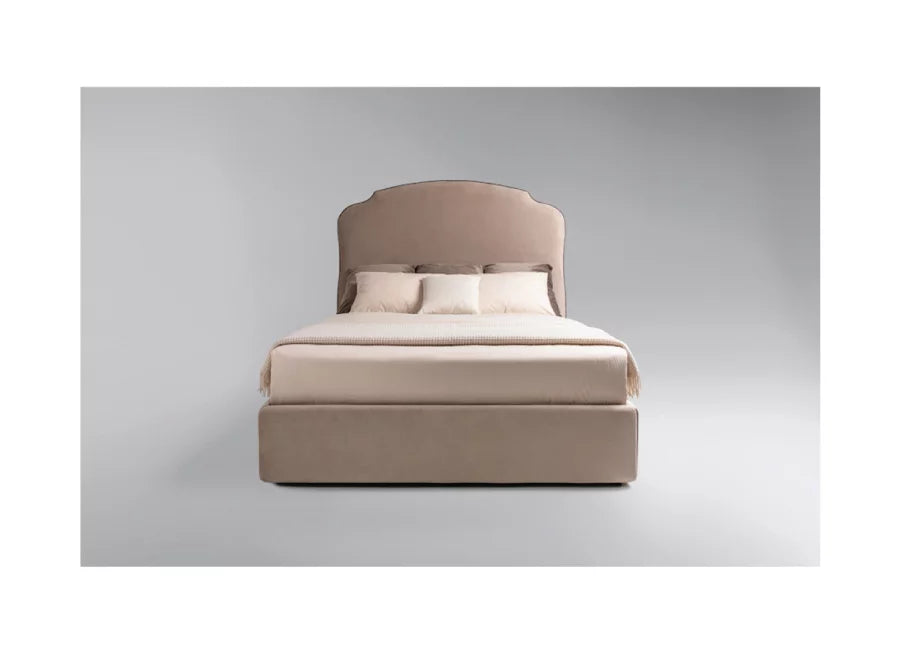 Inge high headboard bed